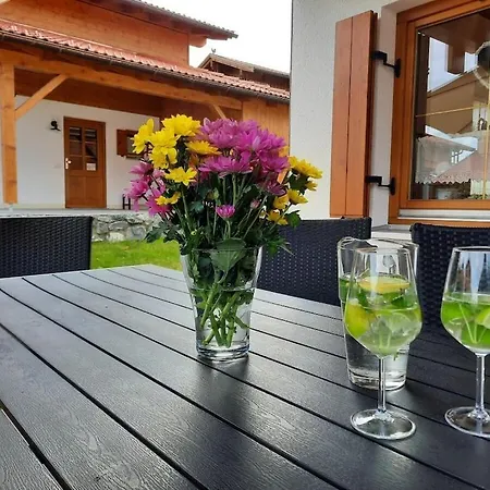 Сasa de vacaciones In Allgaeu With 3 Bedrooms *