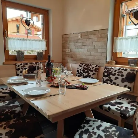 In Allgaeu With 3 Bedrooms * Lechbruck